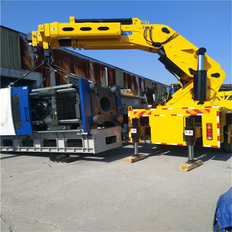 兰陵 大吨位折臂吊出租费用解析：一小时租赁多少钱