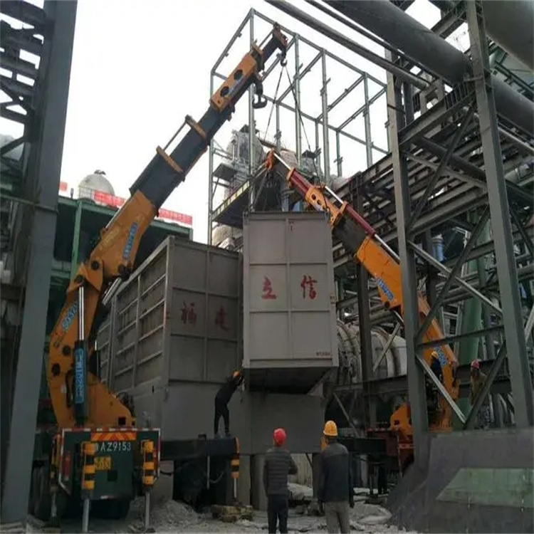 兰陵折臂吊车租赁电话